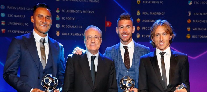 Luka Modrić byl vyhlášen nejlepším hráčem loňského ročníku LM. Oceněni i Ramos, Navas a CR7