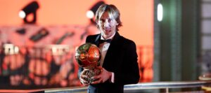Luka Modrić se Zlatým mičem