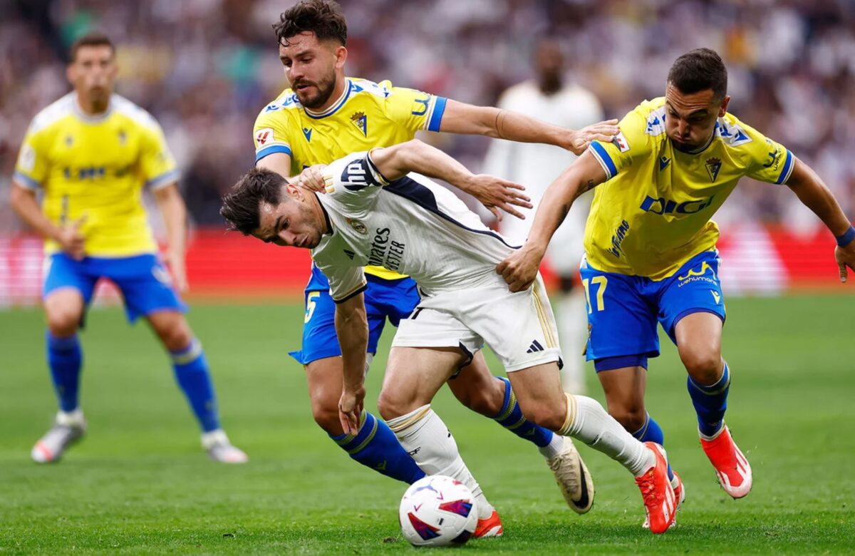 Víctor Chust a Brahim Díaz (zdroj: realmadrid.com)