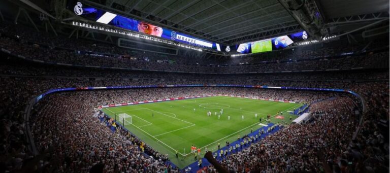 Kolik to stálo, jaké zadlužení vzniklo a kolik vydělává Real Madrid na Bernabéu?