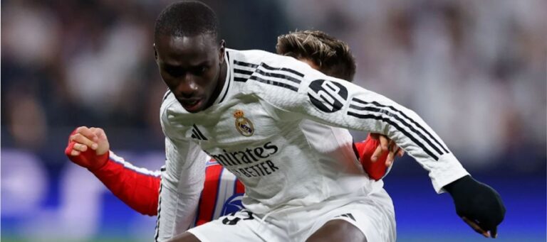 A najednou je tu Mendy