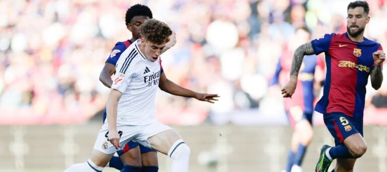 Víctor Muñoz klepe na dveře velkého fotbalu