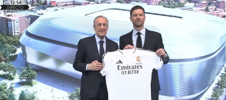 KOMENTÁŘ: Xabi Alonso potřebuje, aby se klub postavil na jeho stranu