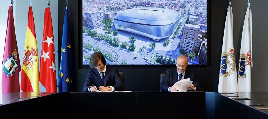 Álvaro Carreras je oficiálně novým hráčem Realu Madrid!