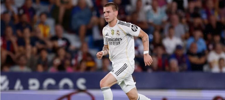 206 milionů v záloze