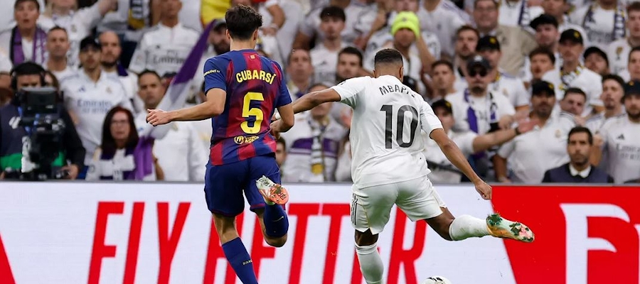 Szczęsny: Tak trochu jsem tušil, že Mbappé zvolí stejnou stranu