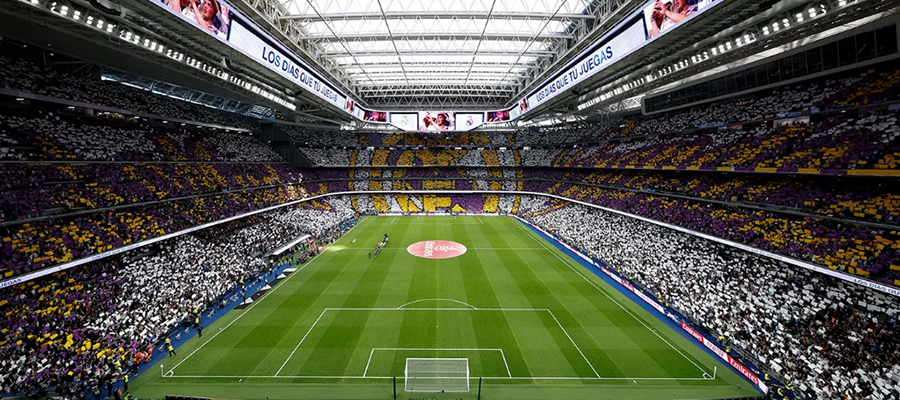 VIDEO: Úvod zápasu, hymna a choreografie před El Clásicem