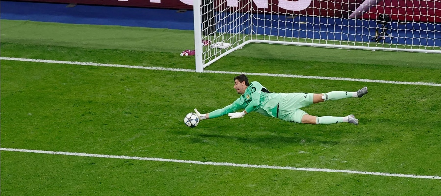 Real Madrid před El Clásicem zavírá bránu