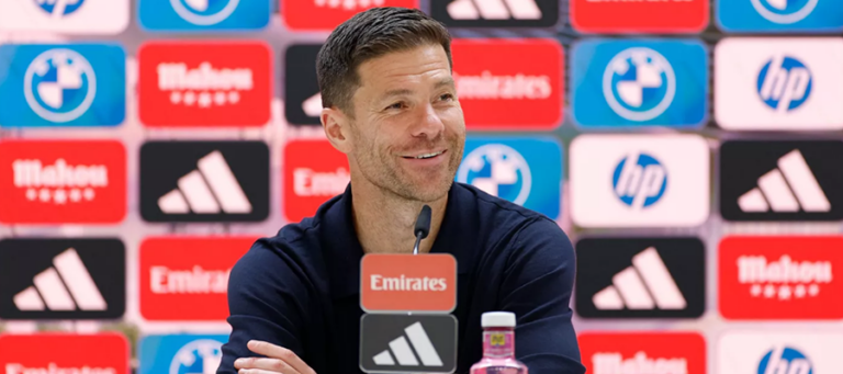 Xabi Alonso: Přijeli jsme s mnoha absencemi. Vítězství má velkou hodnotu