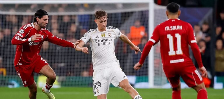 Huijsen začíná znovu od nuly