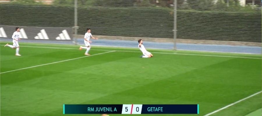 La Fábrica má další trenérskou naději. Juvenil A vyhrál všech deset úvodních zápasů