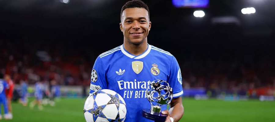 Mbappé: Musíme ze sebe dávat všechno pro tento znak