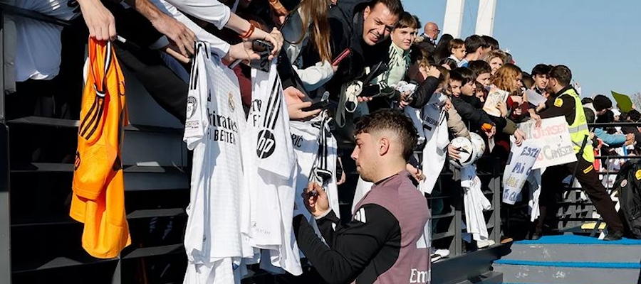 Valverde: Kéž bychom mohli na konci sezony společně slavit tituly na Cibeles