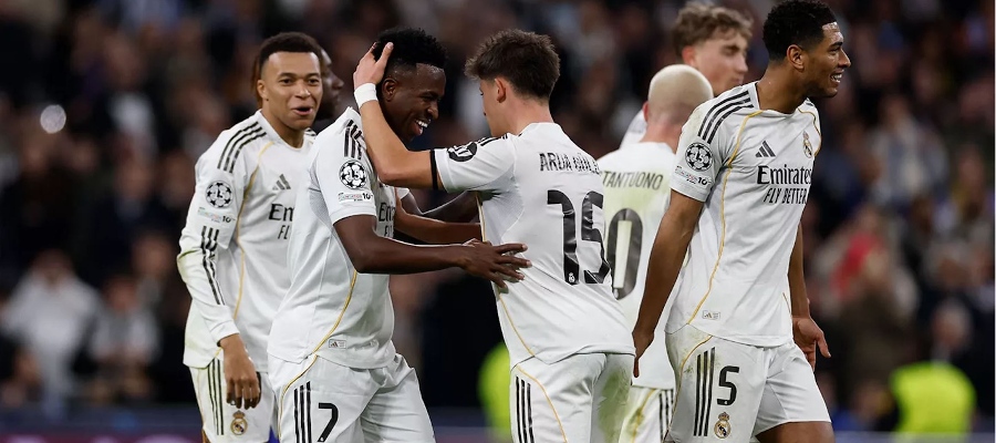 Jaký účel má senzor, který se objevil na paži Ardy Gülera?