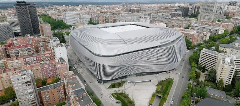 El Confidencial: Soud otevírá cestu k procesu ve věci koncertů na Bernabéu