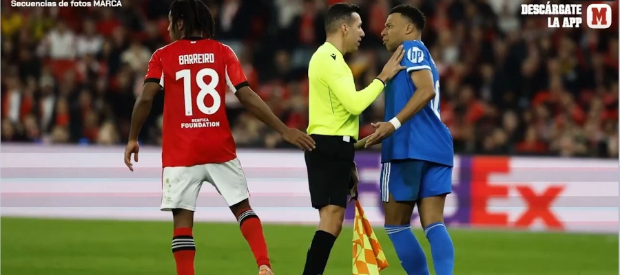 Fotografie deníku MARCA: Rüdiger odstrčil Mbappého, aby neútočil na Prestianniho [VIDEO]