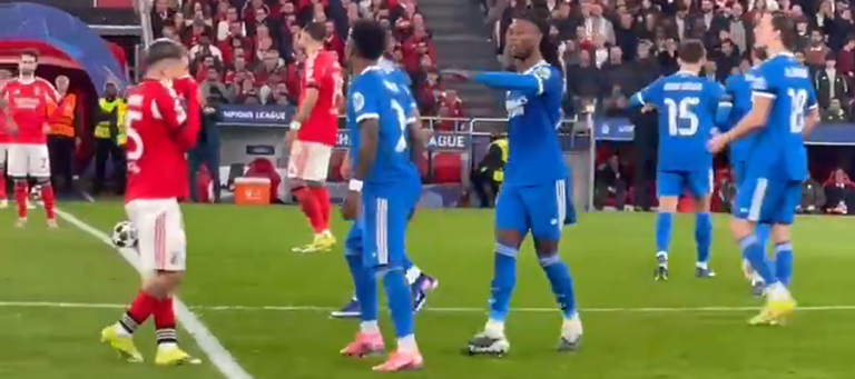 Benfica brání Prestianniho: Z takové vzdálenosti to nemohli slyšet [VIDEO]