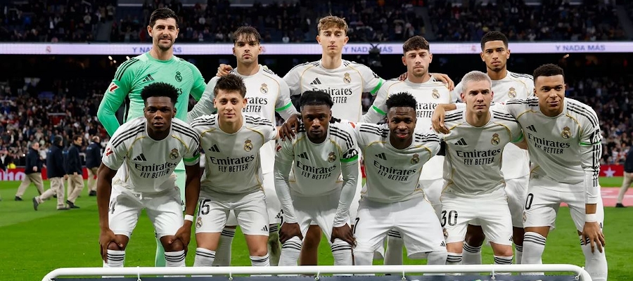 Arbeloa sahá po Ancelottiho řešení