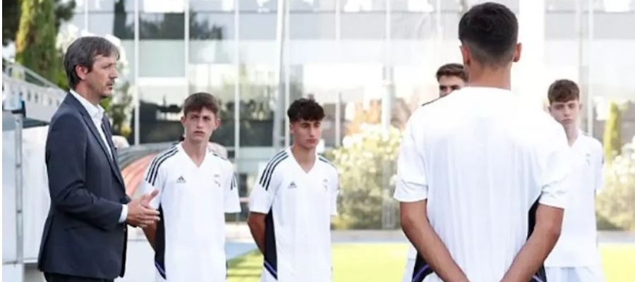 Manu, velký šéf La Fábriky