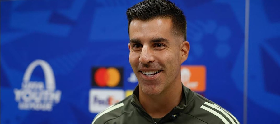 Álvaro López s kosmickou bilancí v týmech La Fábriky