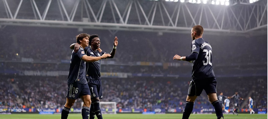 Real Madrid trvá na ceně 60 milionů eur za svého útočníka navzdory zájmu z Itálie