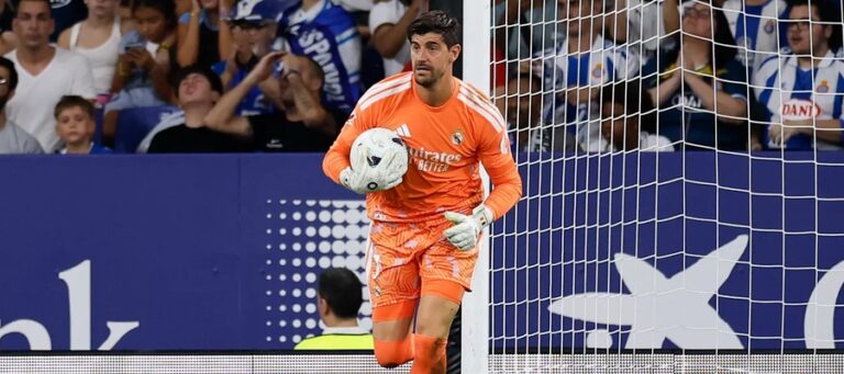 Courtois: Carlos Espí je Joselu Junior