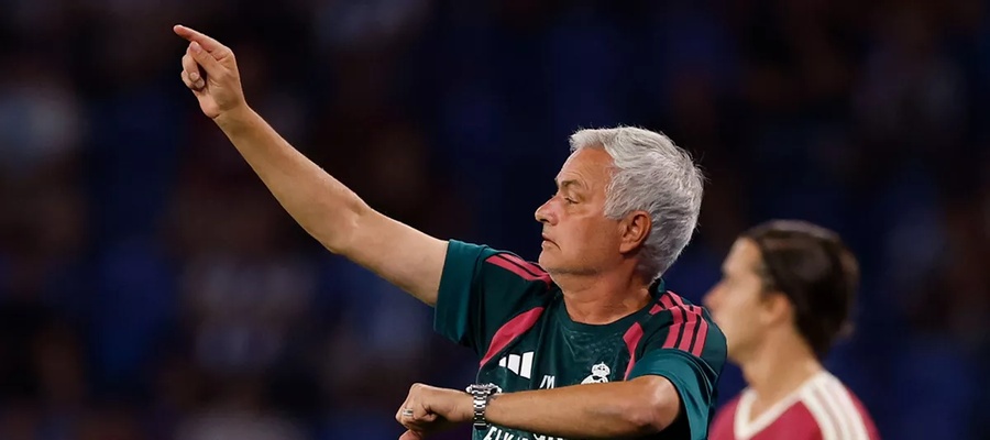 Mourinho: Přijíždíte vyhrát, ale ještě důležitější je pracovat, dávat hráčům minuty a testovat