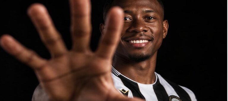 Oficiálně: David Alaba se stal hráčem Udinese