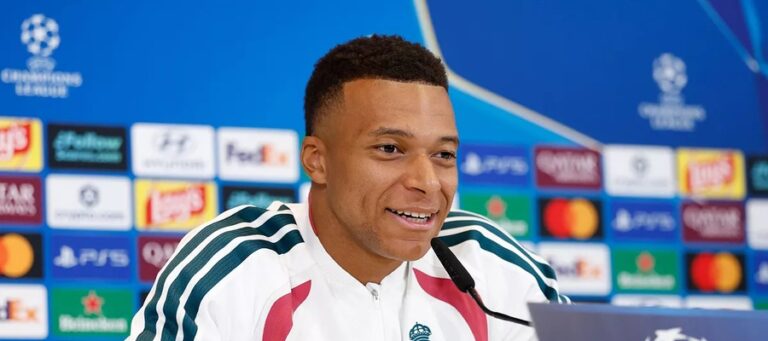 Mbappé: Může to být pro mě dobrý rok na zisk Zlatého míče, vždy se považuji za nejlepšího
