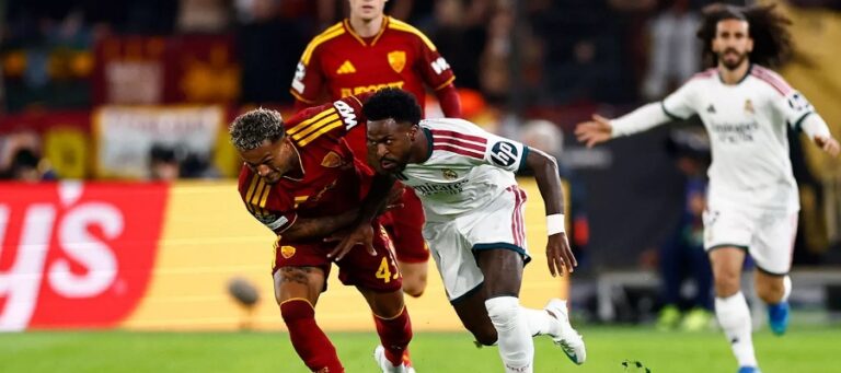 Vinícius nechápal, proč střídá, Mourinho zase nechápal jeho ztrátu míče před gólem AS Řím (VIDEO)